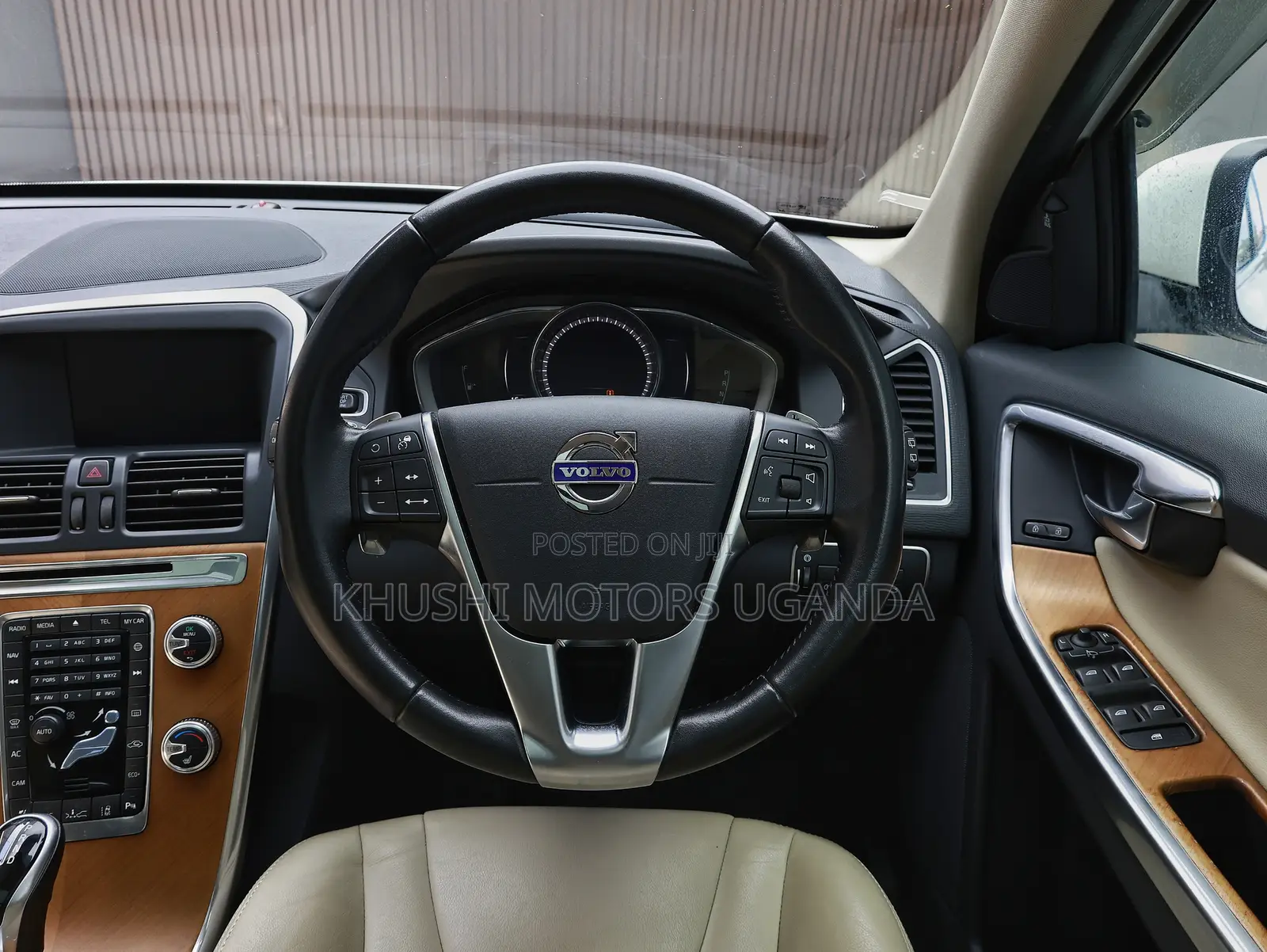 Volvo XC60 2017 White