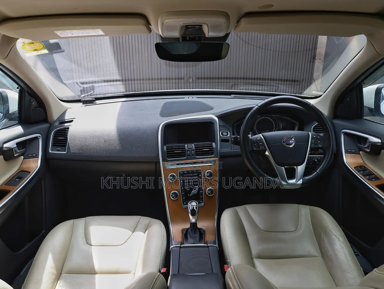 Volvo XC60 2017 White