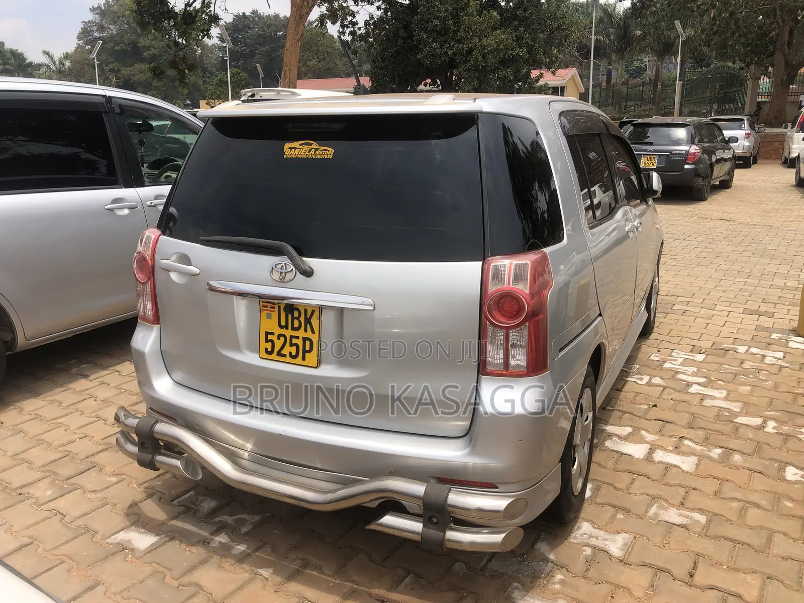 Toyota Raum 2008 Silver