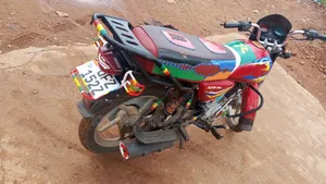 Bajaj CT 125X 2022 Red