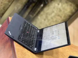 Laptop Lenovo ThinkPad Yoga 370 8GB Intel Core i5 SSHD (Hybrid) 256GB