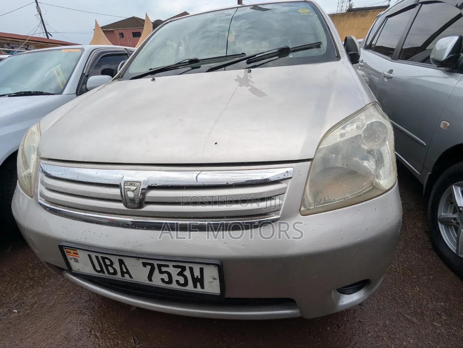 Toyota Raum 2005 Silver
