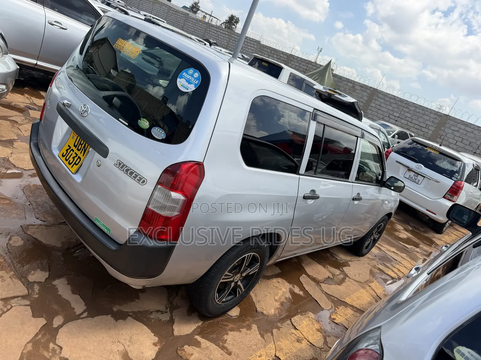 Toyota Succeed SV Premium 2016 Silver