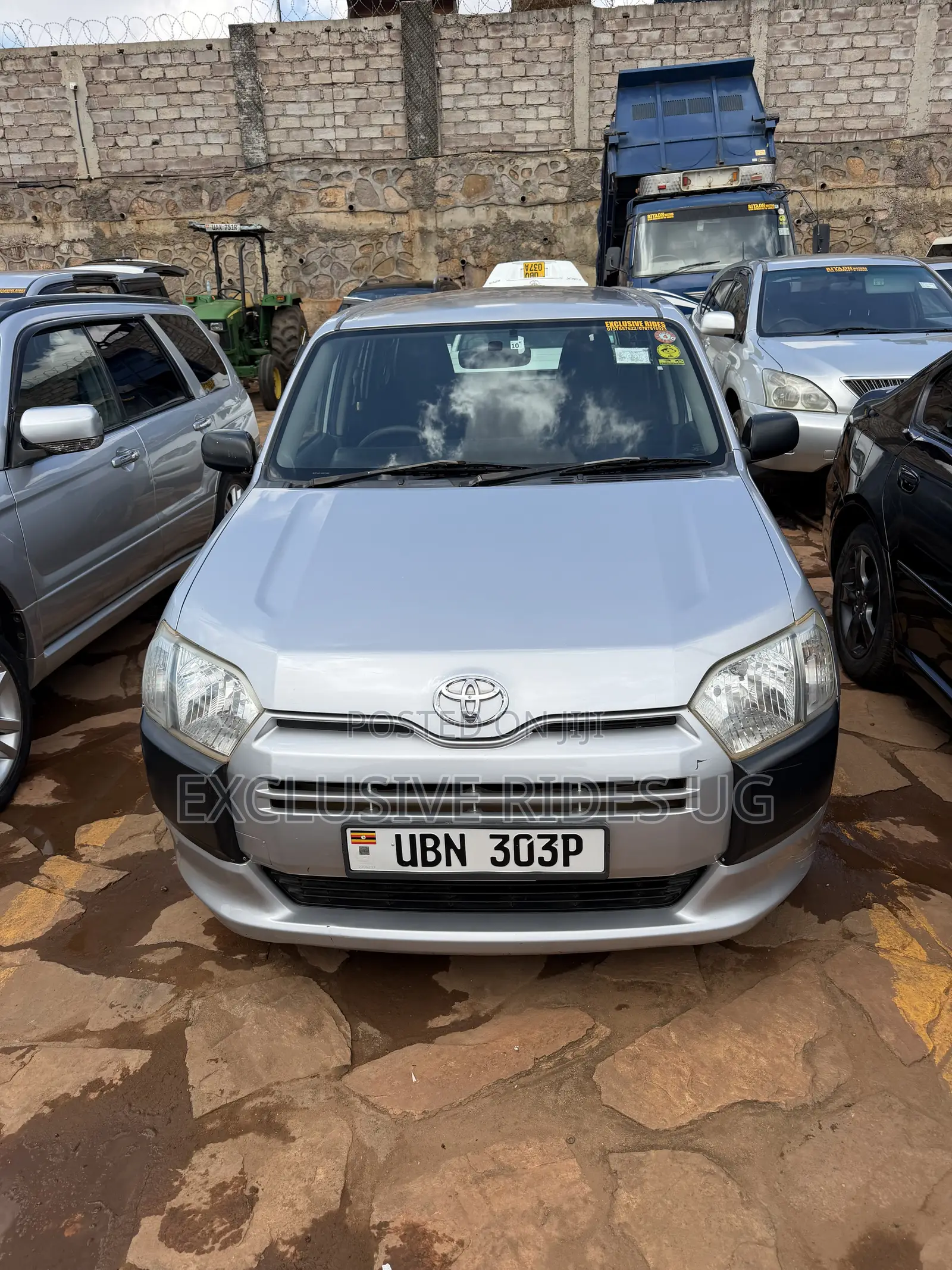Toyota Succeed SV Premium 2016 Silver