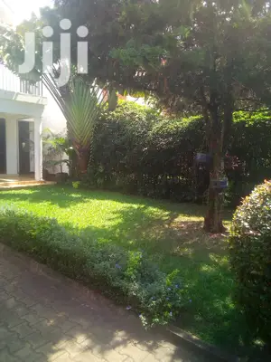Photo - 2 Bedroom House In Kololo For Rent