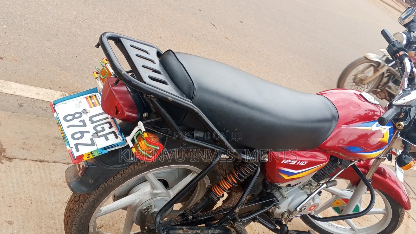 Bajaj Boxer 125 2024 Red