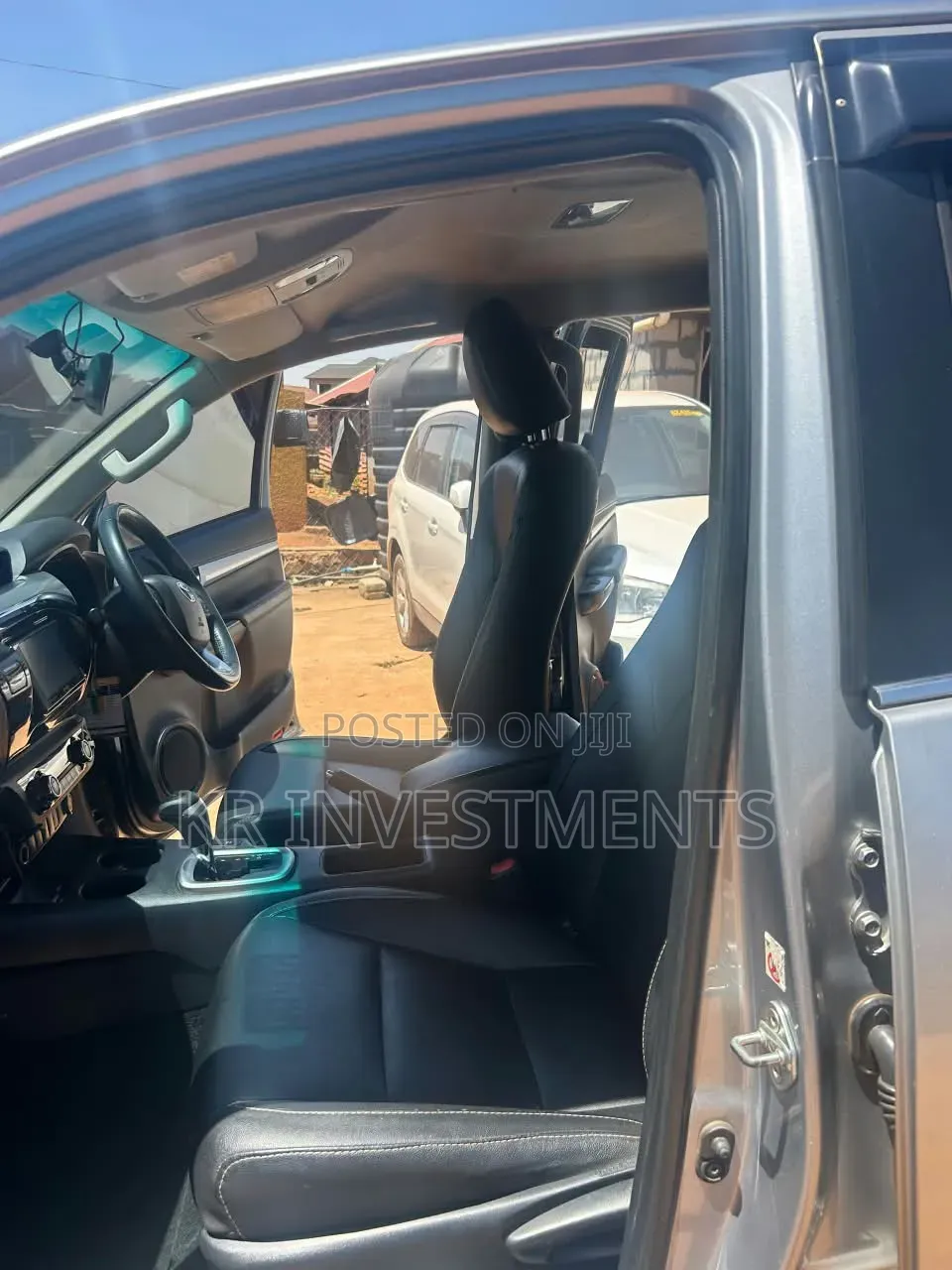 Toyota Hilux Revo Double Cab Deisel 2.4 AWD 2018 Silver