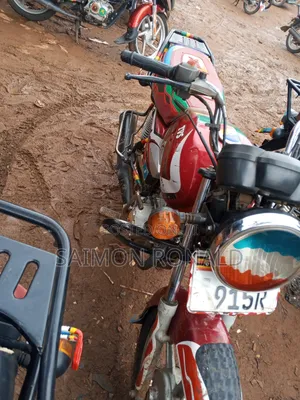 TVS HLX 125 2020 Red