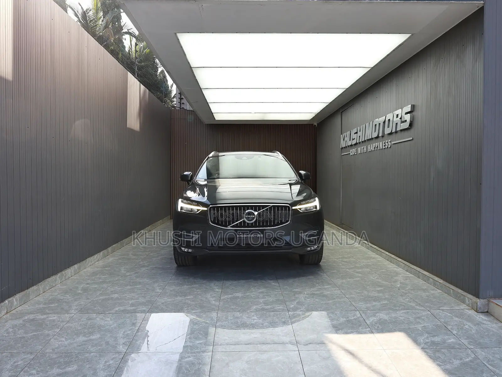 Volvo XC60 2018 Gray