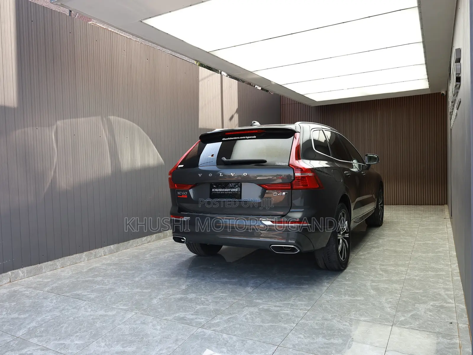 Volvo XC60 2018 Gray