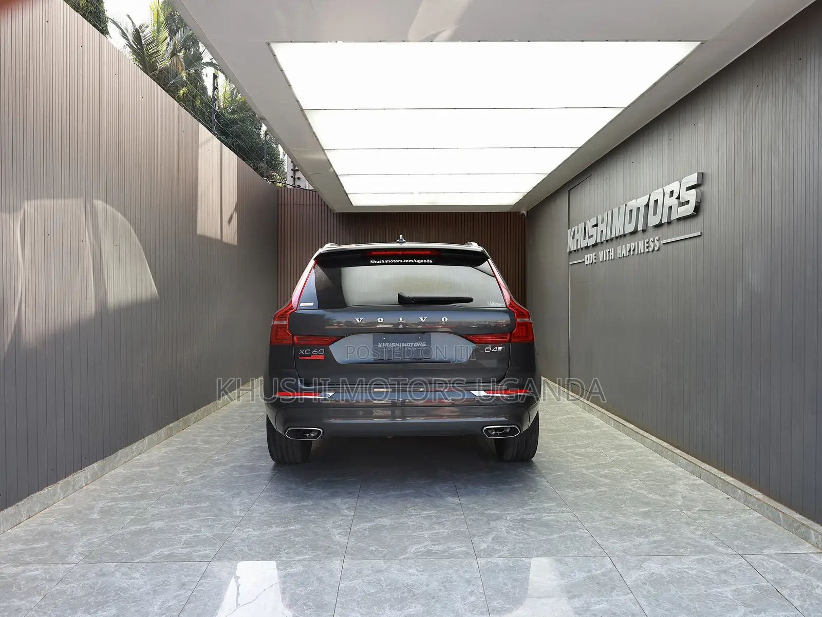 Volvo XC60 2018 Gray