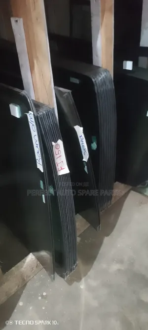 All Toyota Windscreens Front Behind Brand New Original in Stock