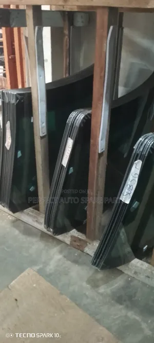All Toyota Windscreens Front Behind Brand New Original in Stock