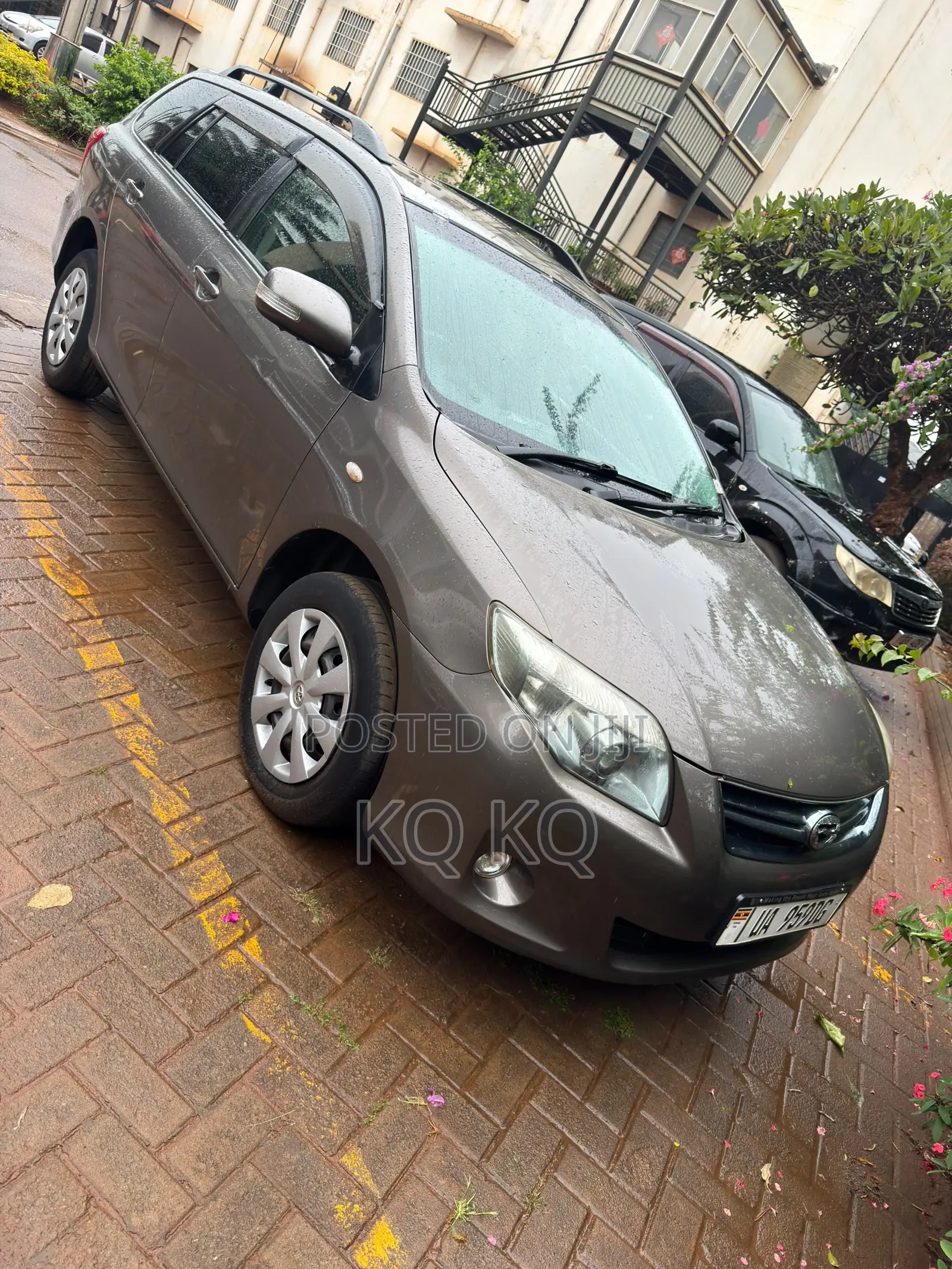Toyota Corolla Fielder 1.5 Petrol FWD 2010 Gray