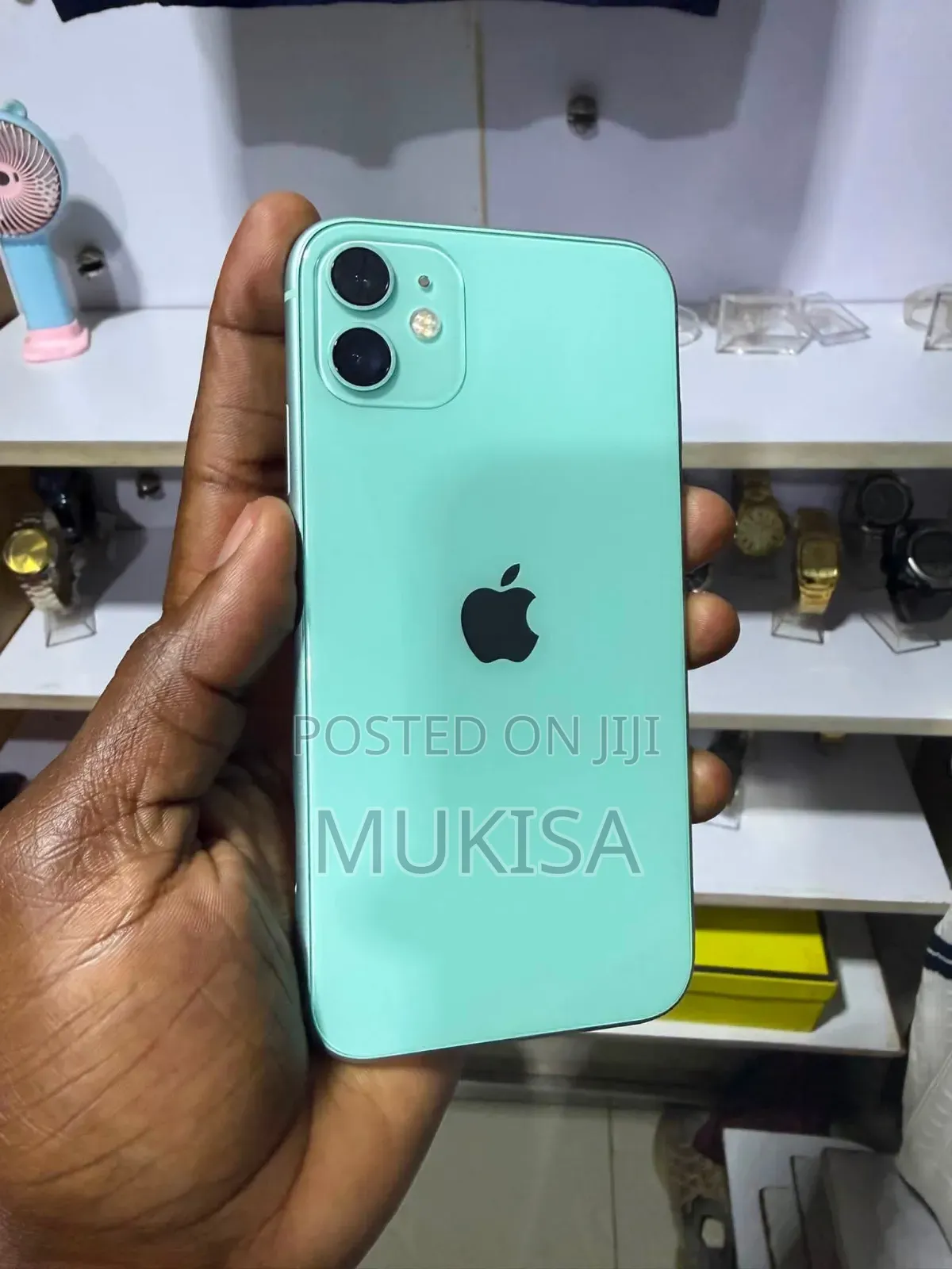 Apple iPhone 11 64 GB