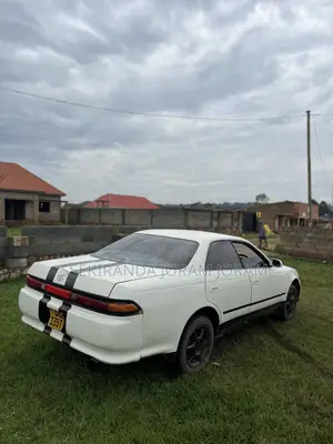 Toyota Mark II 2.0 (X90) 1995 White