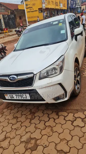 Subaru Forester 2012 White