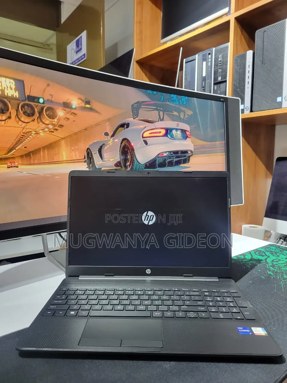 New Laptop HP 250 G8 8GB Intel Core i7 HDD 1T
