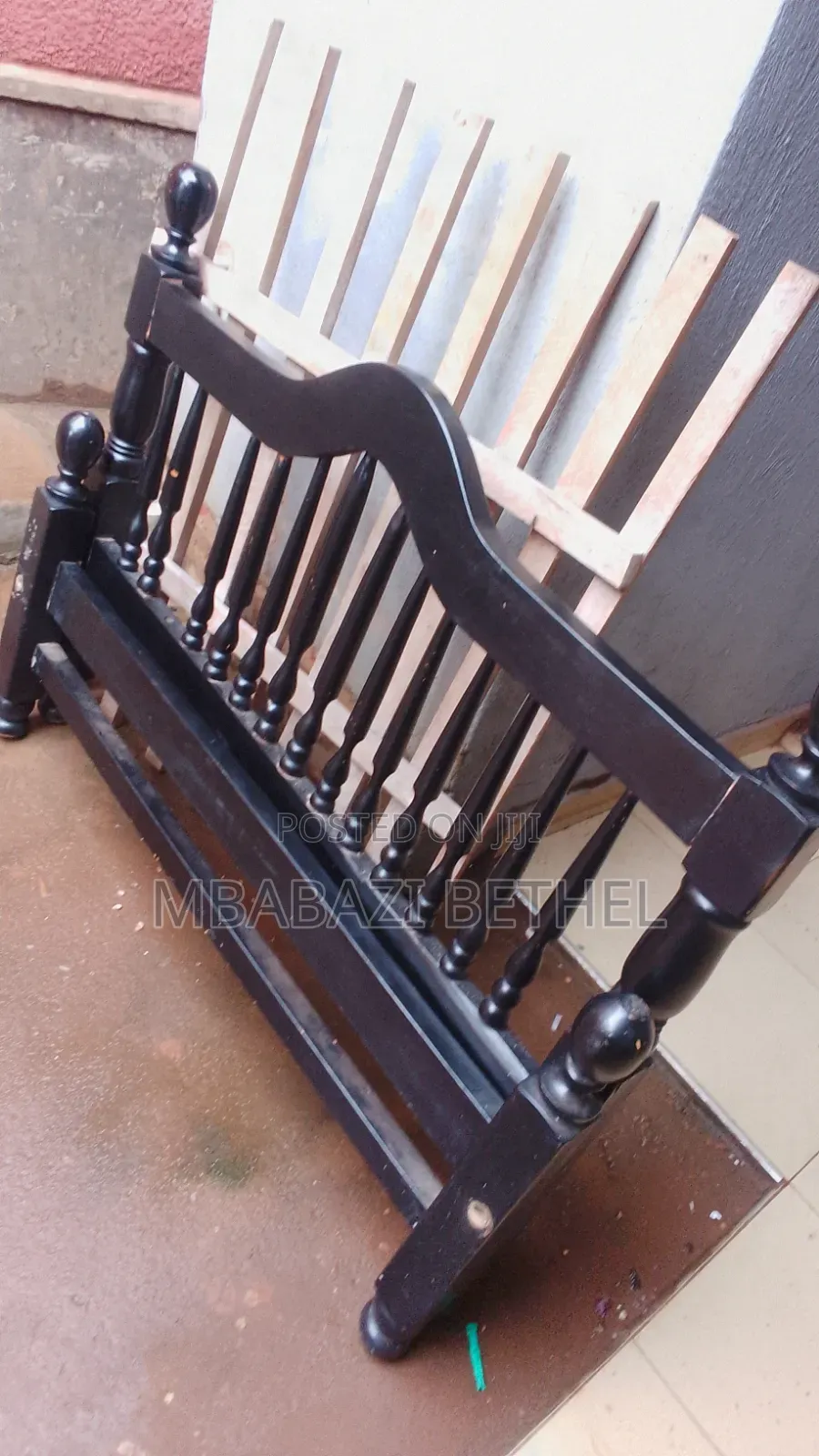 Used 4by6 Wooden Bed in Good Condition Readily Available for Sale
