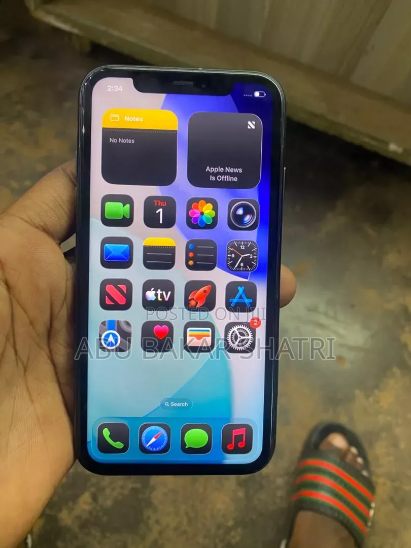 Apple iPhone 11 64 GB Black