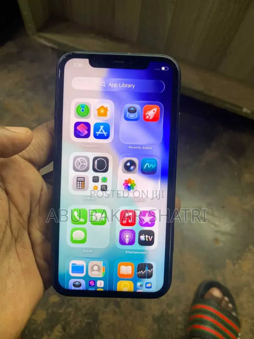 Apple iPhone 11 64 GB Black