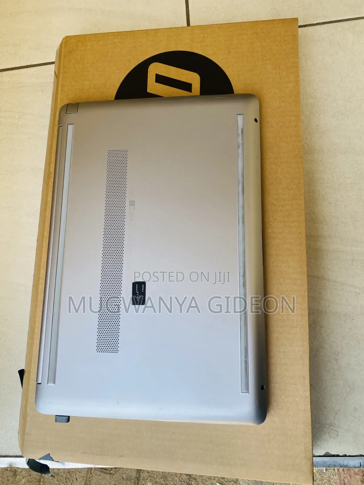 New Laptop HP 250 G8 16GB Intel Core i7 SSD 256GB