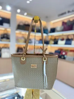 Classic Patterned Ladies Tote Bag - Spacious Shoulder Handbag