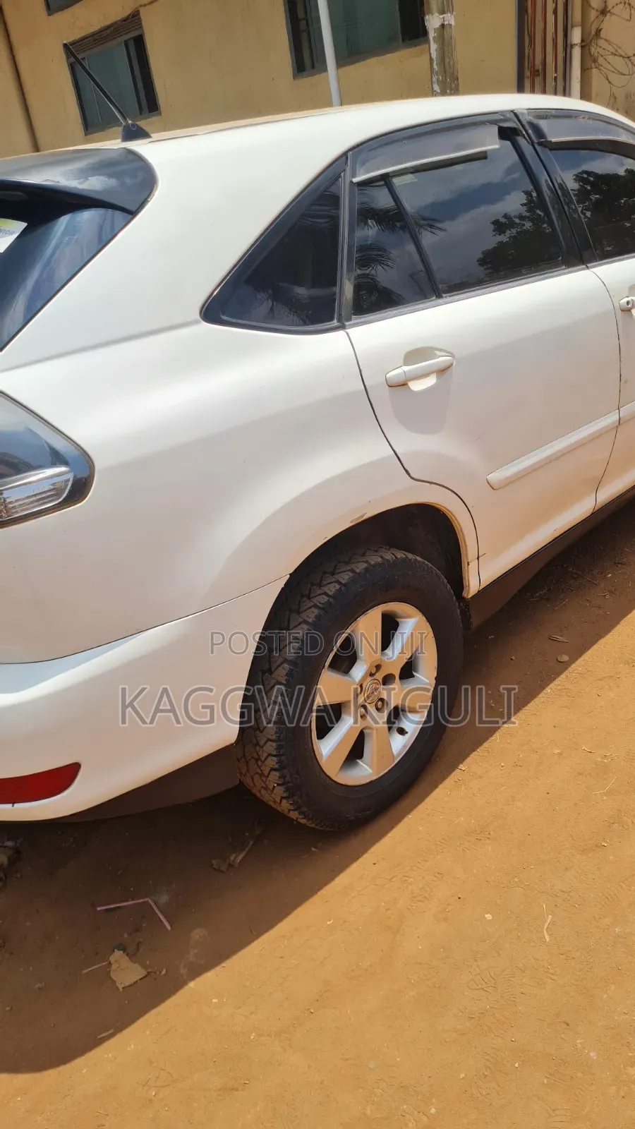 Toyota Harrier 2005 White