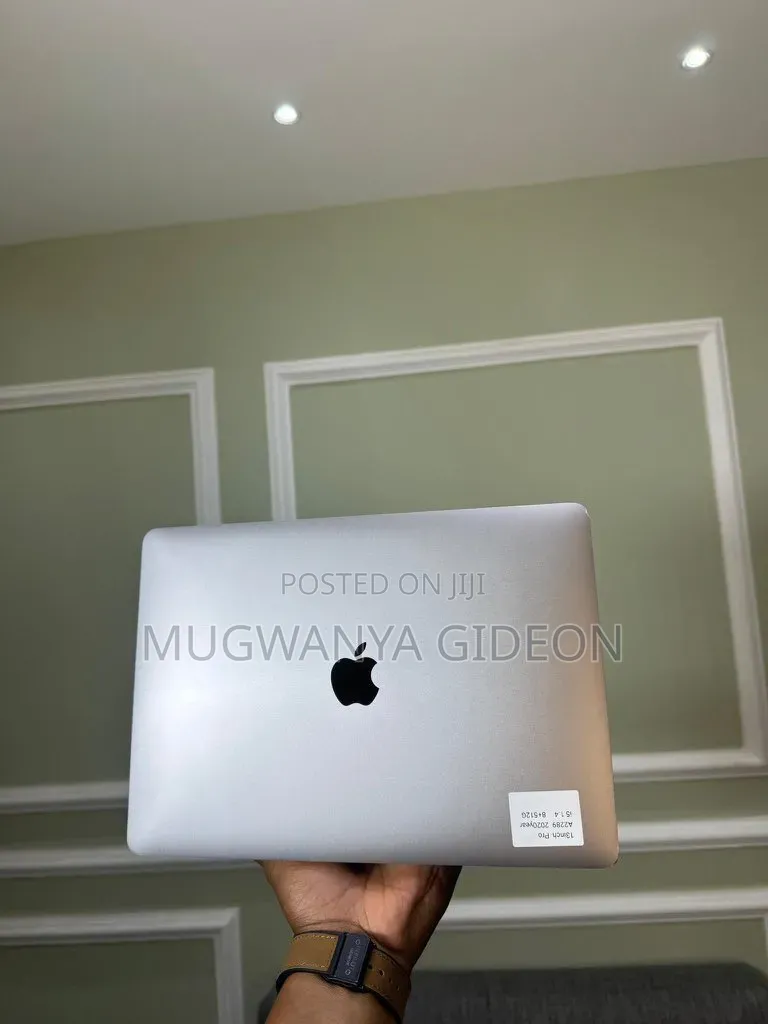 Laptop Apple MacBook Pro 2019 8GB Intel Core i5 SSD 256GB