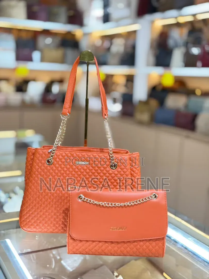 Chain Hand Bag/Subie Queen Bag