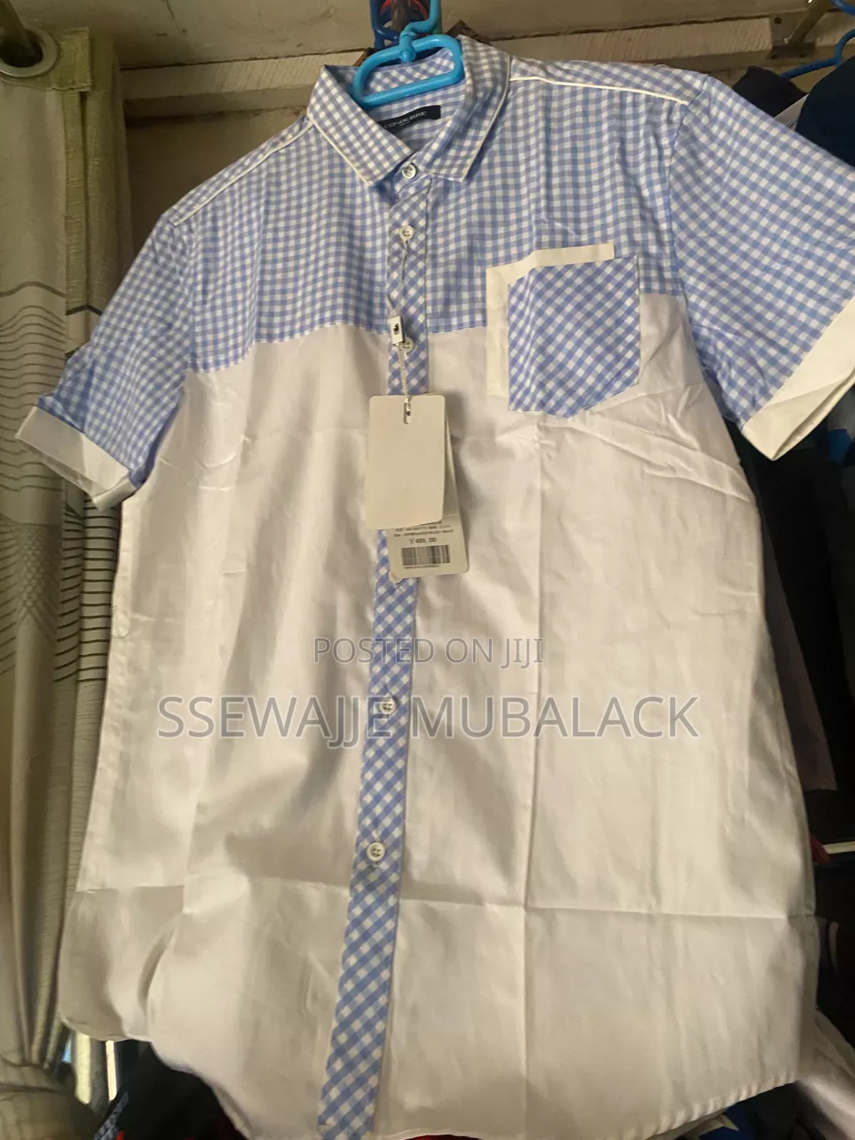 Shortsleeved Shirts