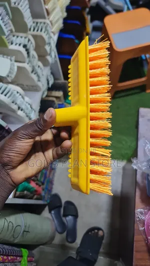 Yellow Scrubbing Brushes Scrubbing Brushes