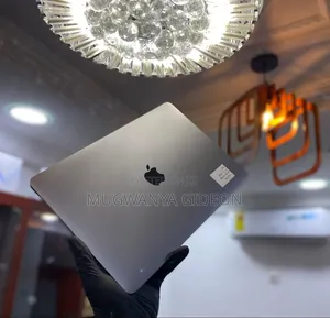 Laptop Apple MacBook Pro 2019 16GB Intel Core i7 SSD 256GB