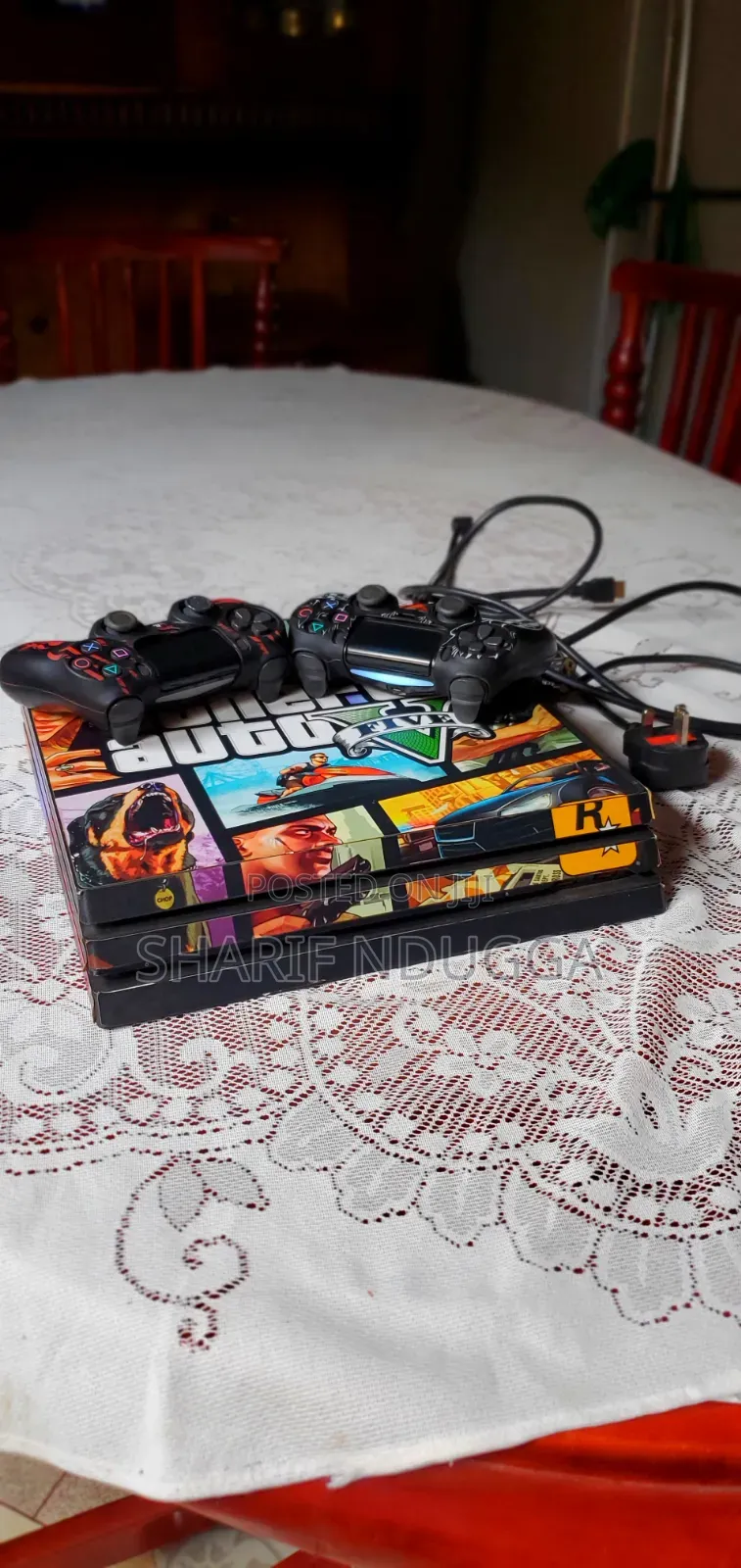 PS4 Pro ( Gaming HDR Support)