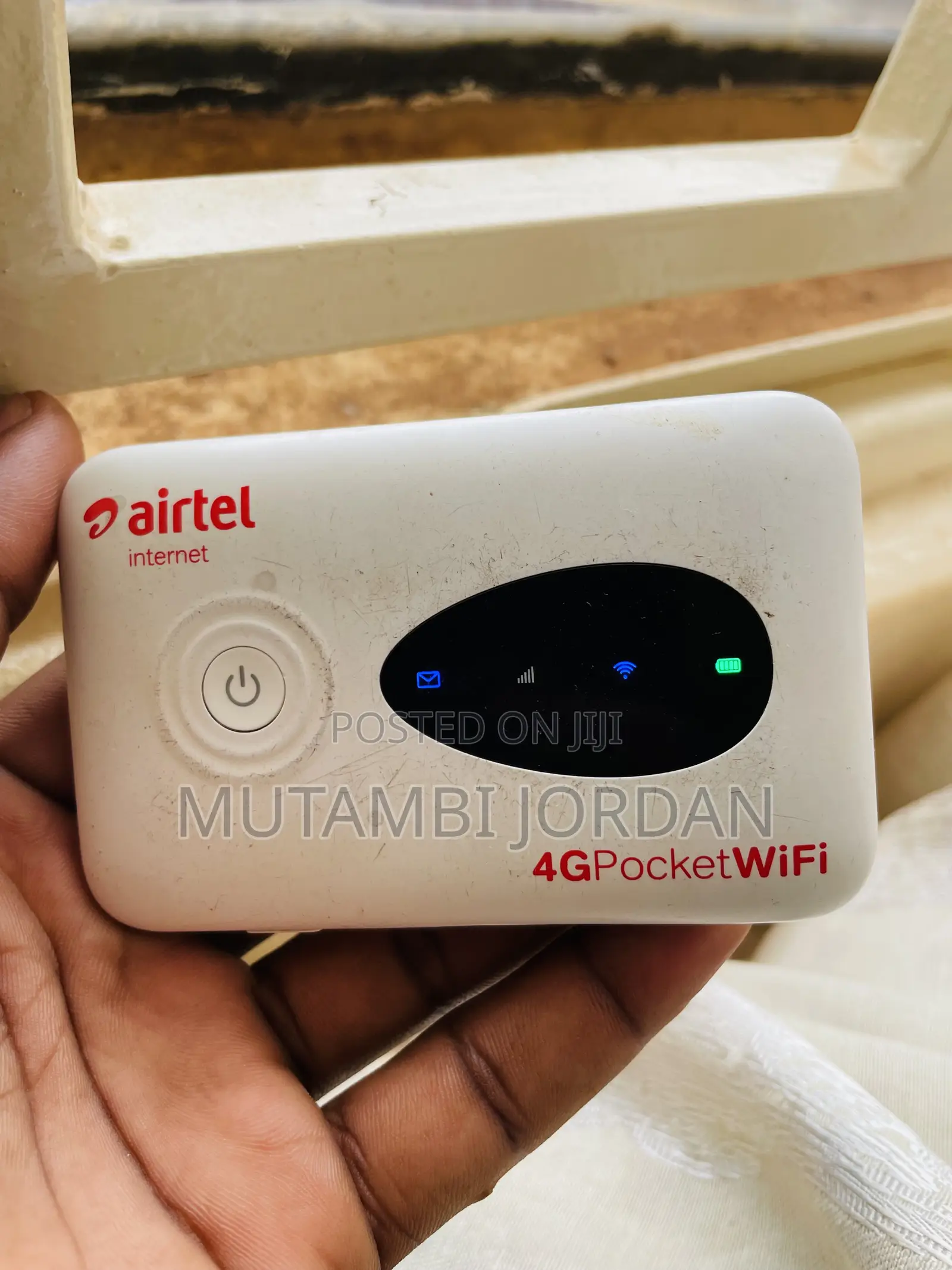 4G Pocket MiFi (Unlocked)