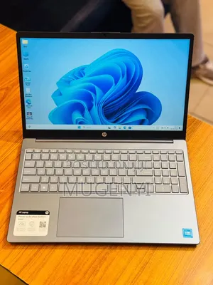 Laptop HP 15-dw3031 4GB Intel SSD 128GB
