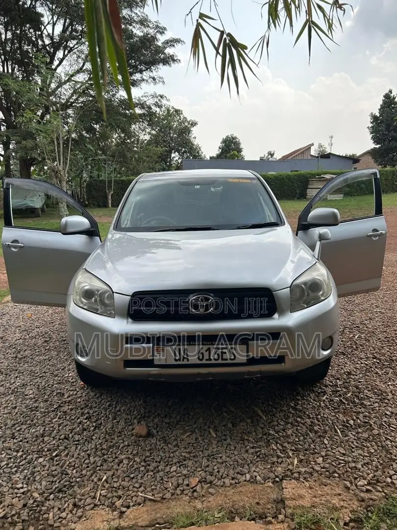 Toyota RAV4 2008 Silver