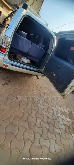 Toyota Land Cruiser Prado 1998 Silver