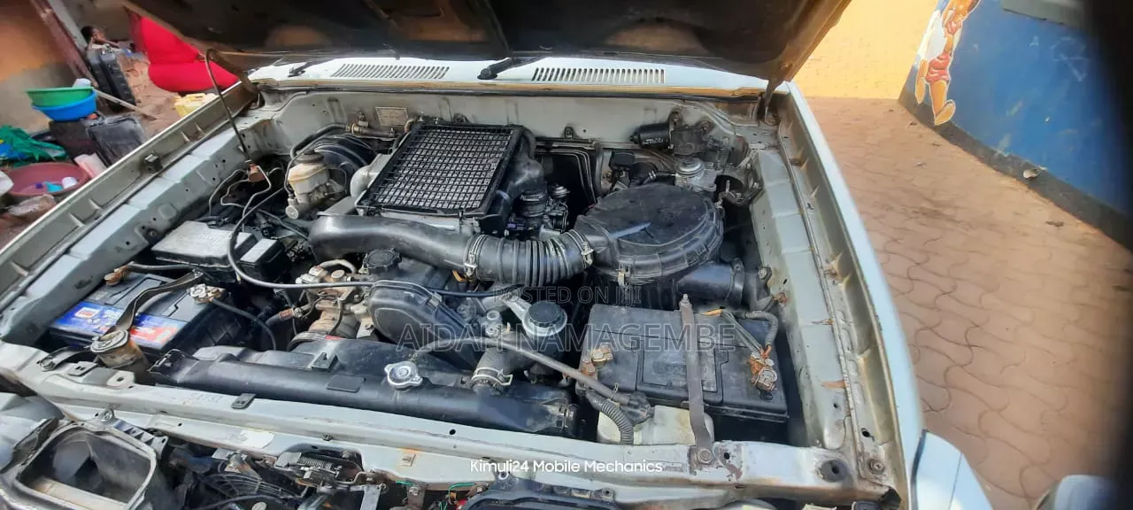 Toyota Land Cruiser Prado 1998 Silver