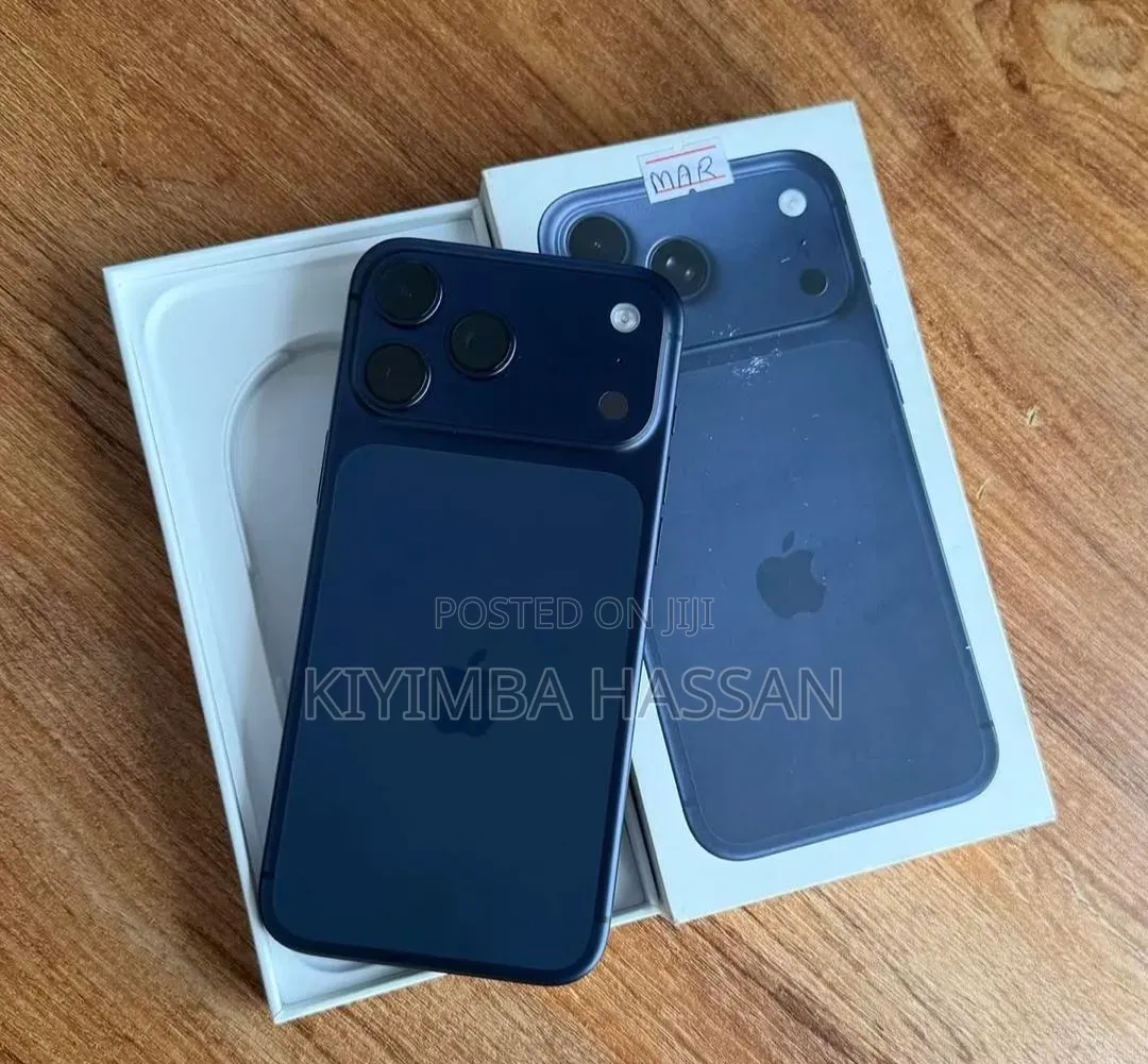 New Apple iPhone 17 Pro Max 256 GB Blue