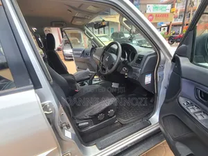 Mitsubishi Pajero 2008 Silver