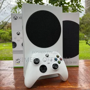 Slightly Used Microsoft Xbox Series S Console at Kampala's Best Price