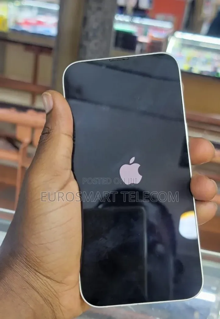 Apple iPhone 13 128 GB