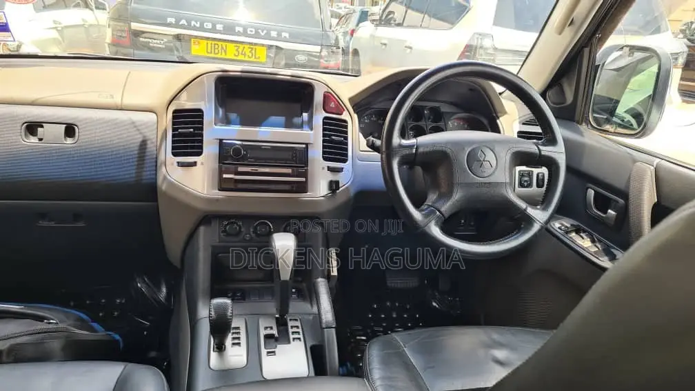 Mitsubishi Pajero 2007 White