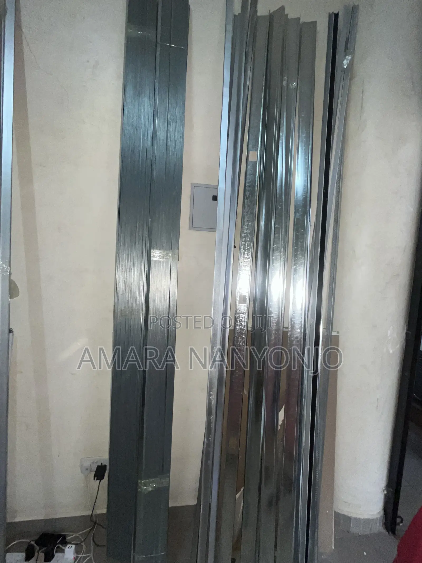 Drywall Corner Bead.3meters(approx 9.8fts)