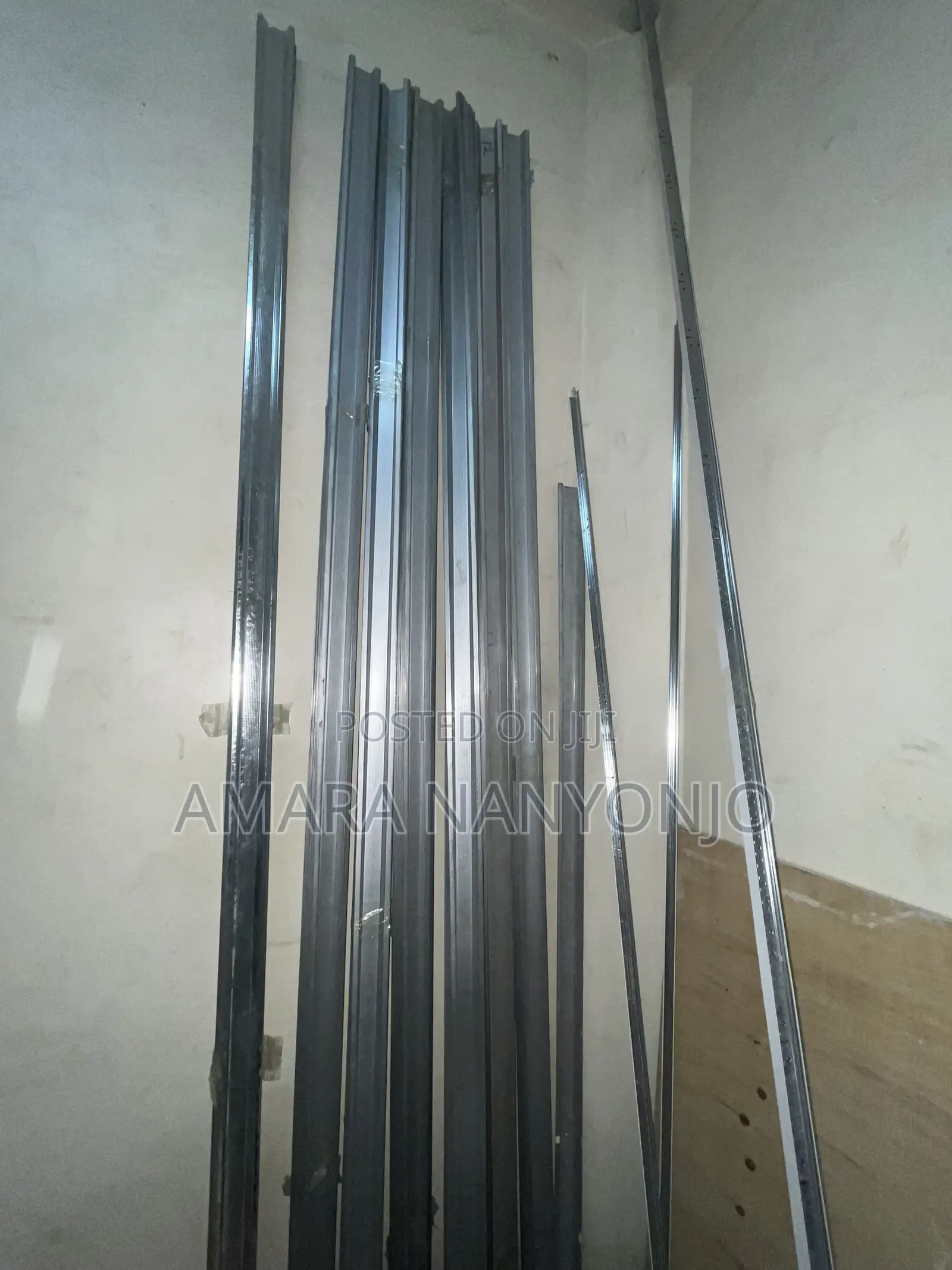Drywall Corner Bead.3meters(approx 9.8fts)