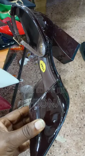 Ladies Middle Opened Block Sole