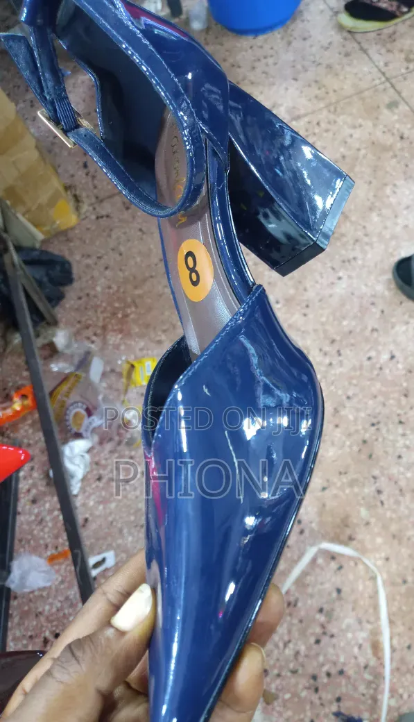 Ladies Middle Opened Block Sole