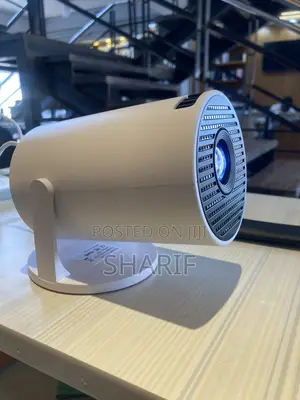 Multimedia Projector