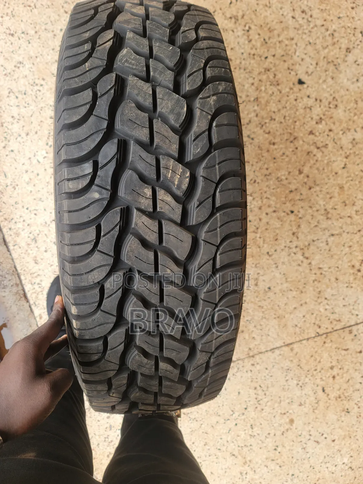 31x10.50r15 Roadking